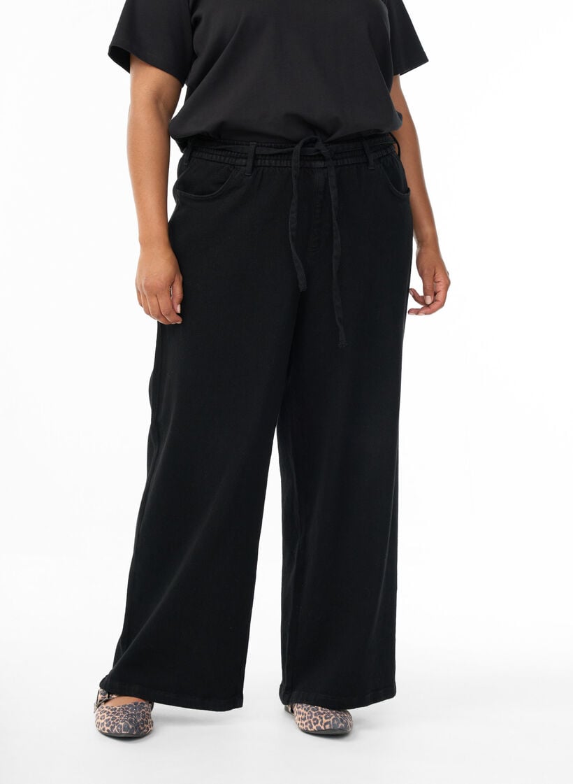 Jeans med l&ouml;s passform, res&aring;r och dragsko, Svart, Model image number 2