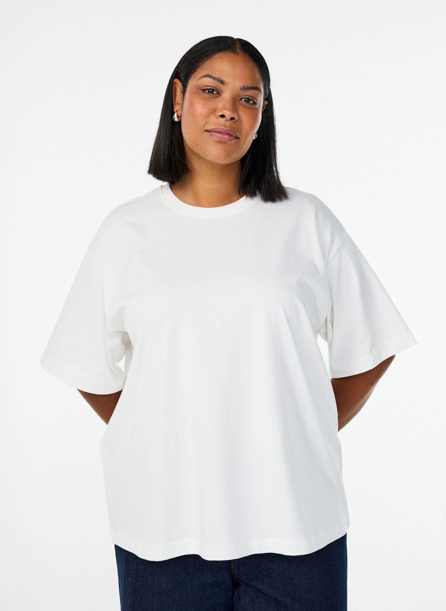 Oversized t-shirt med halvl&aring;nga &auml;rmar, Vit, Model