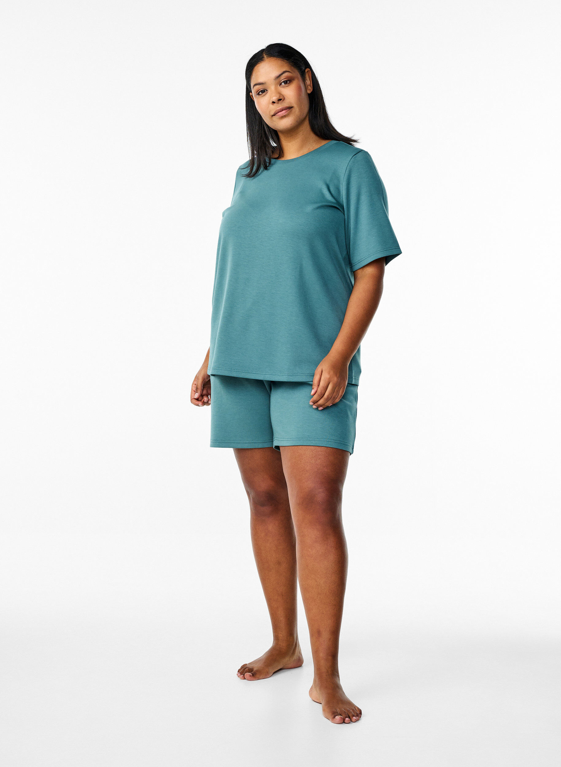 Zizzi T-shirt i modalblandning, Gr&ouml;n, Model image number 1