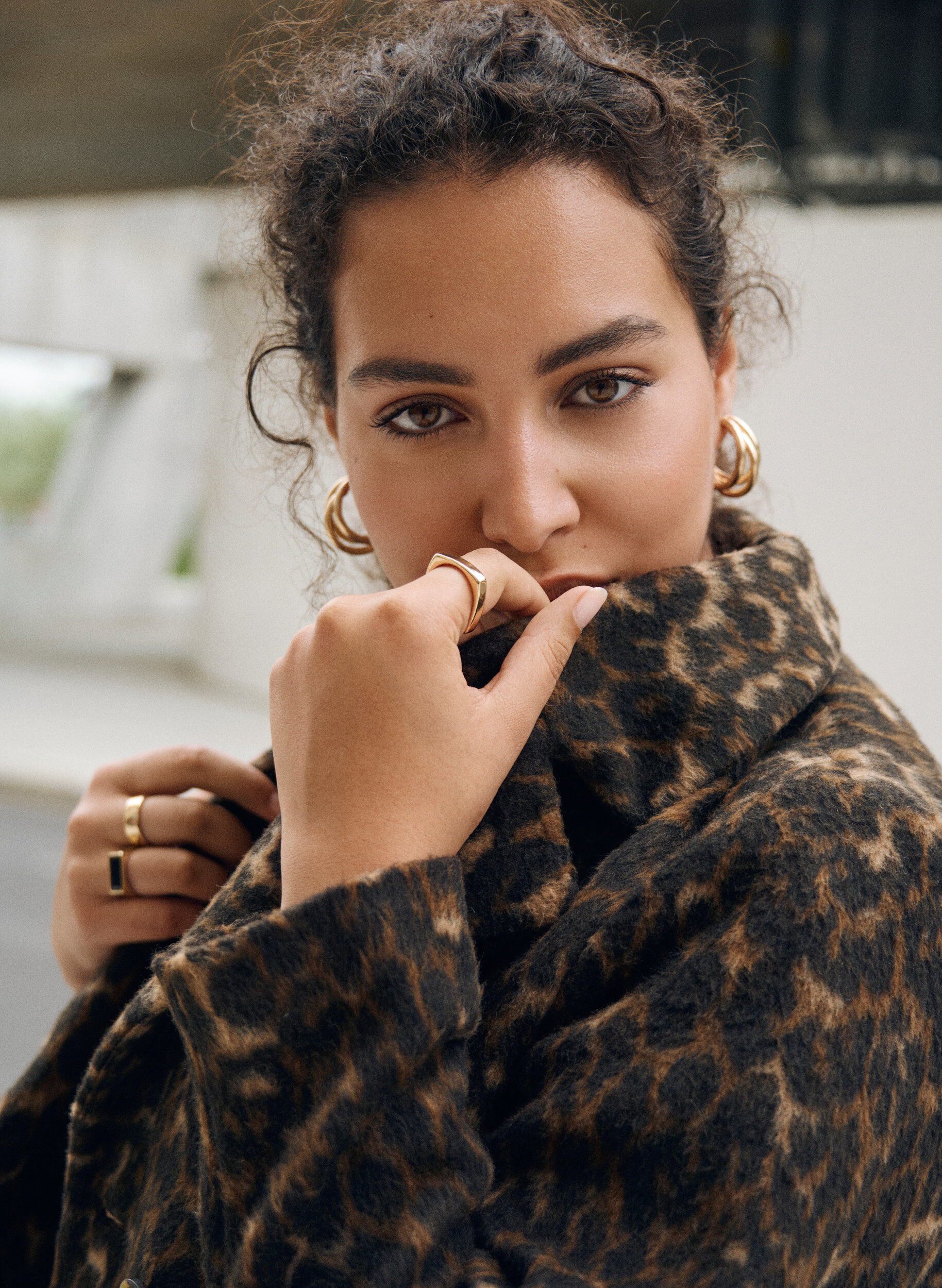 Zizzi Leopardm&ouml;nstrad kappa med dubbelkn&auml;ppning, Brun, Image image number 0