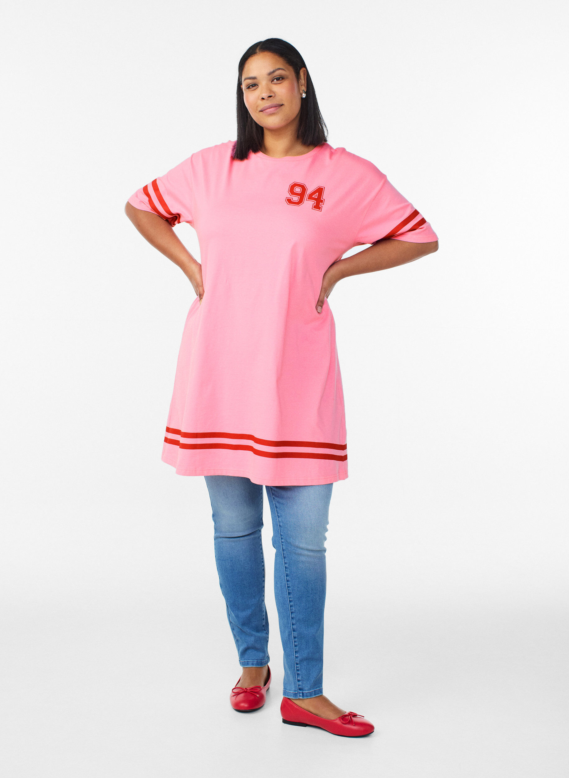 Zizzi Kort t-shirtkl&auml;nning med sportiga detaljer, Rosa, Model image number 1