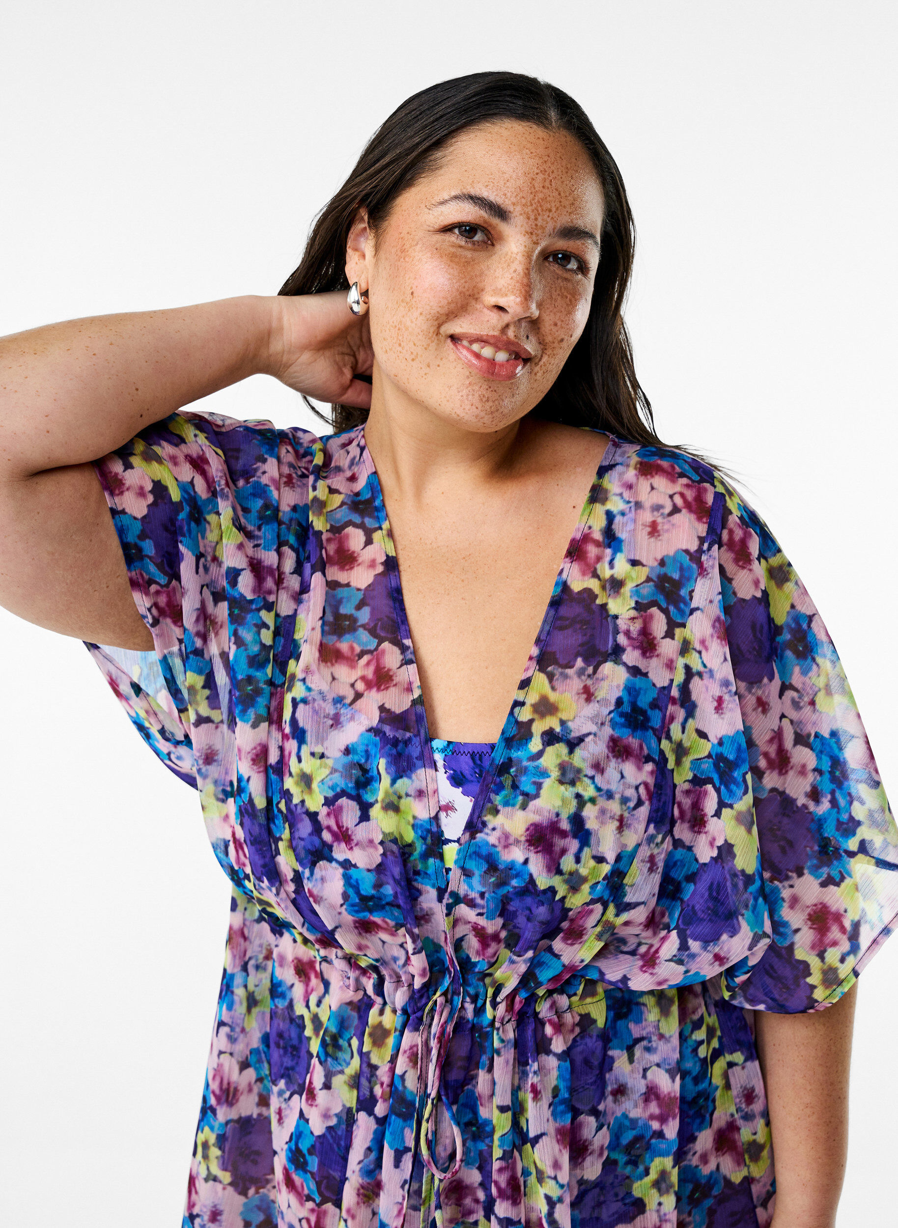 Zizzi Strandkimono med tryck, Bl&aring;, Model image number 2