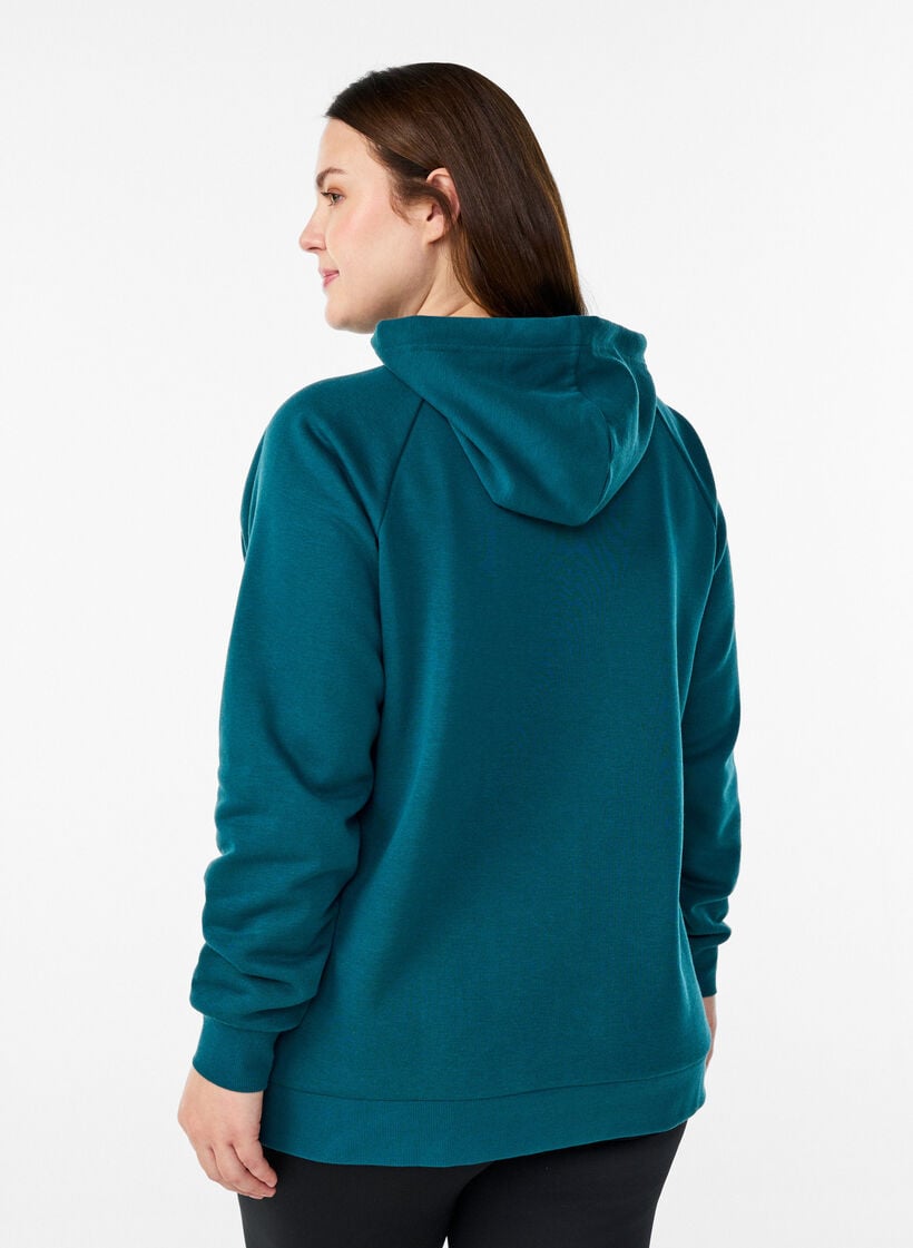 Huvtr&ouml;ja med broderat motiv framtill, Gr&ouml;n, Model image number 2