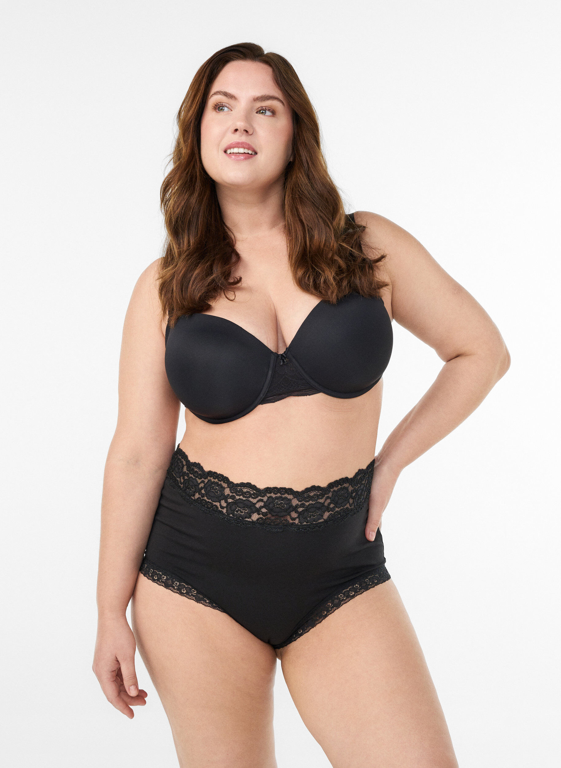 Zizzi 2-pack hipsters med spets och h&ouml;g midja, Svart, Model image number 0