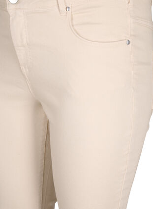 Emily jeans med slimmad passform och normalhög midja, Oatmeal, Packshot image number 2