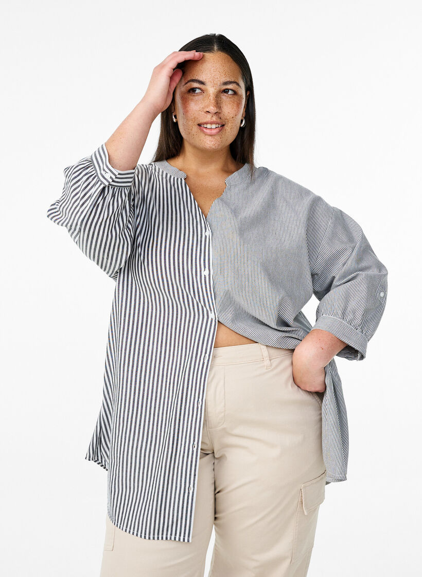 Rutig tunika med 3/4-ärmar, Svart, Model image number 0