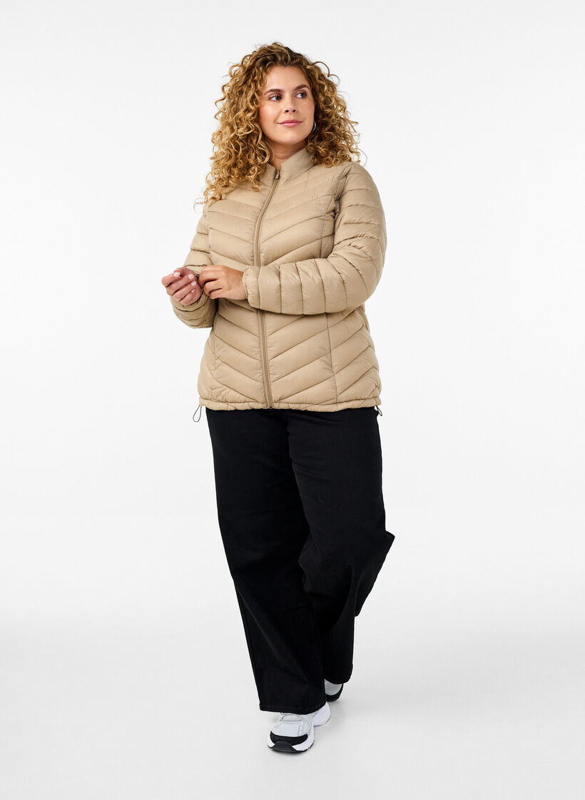L&auml;ttviktsjacka med fickor, Brun, Model image number 1
