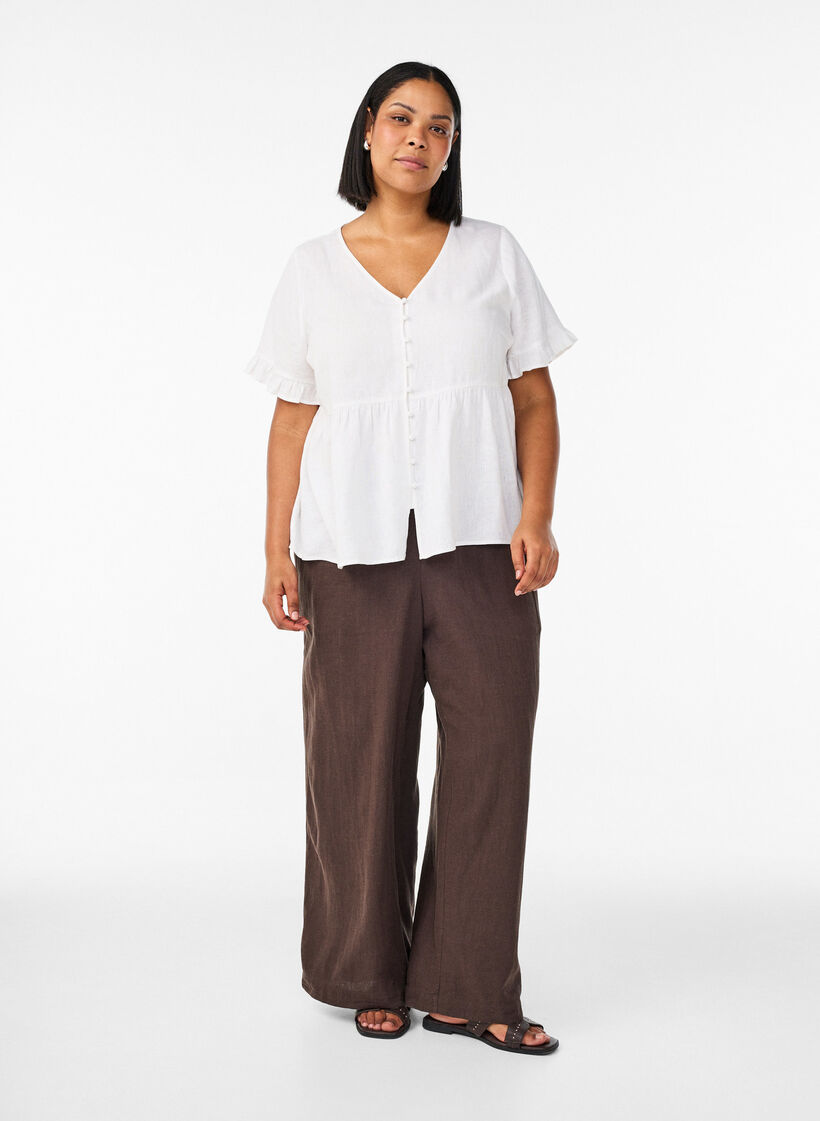 Blus i linne och viskos med v-ringning och kn&auml;ppning, Vit, Model image number 1