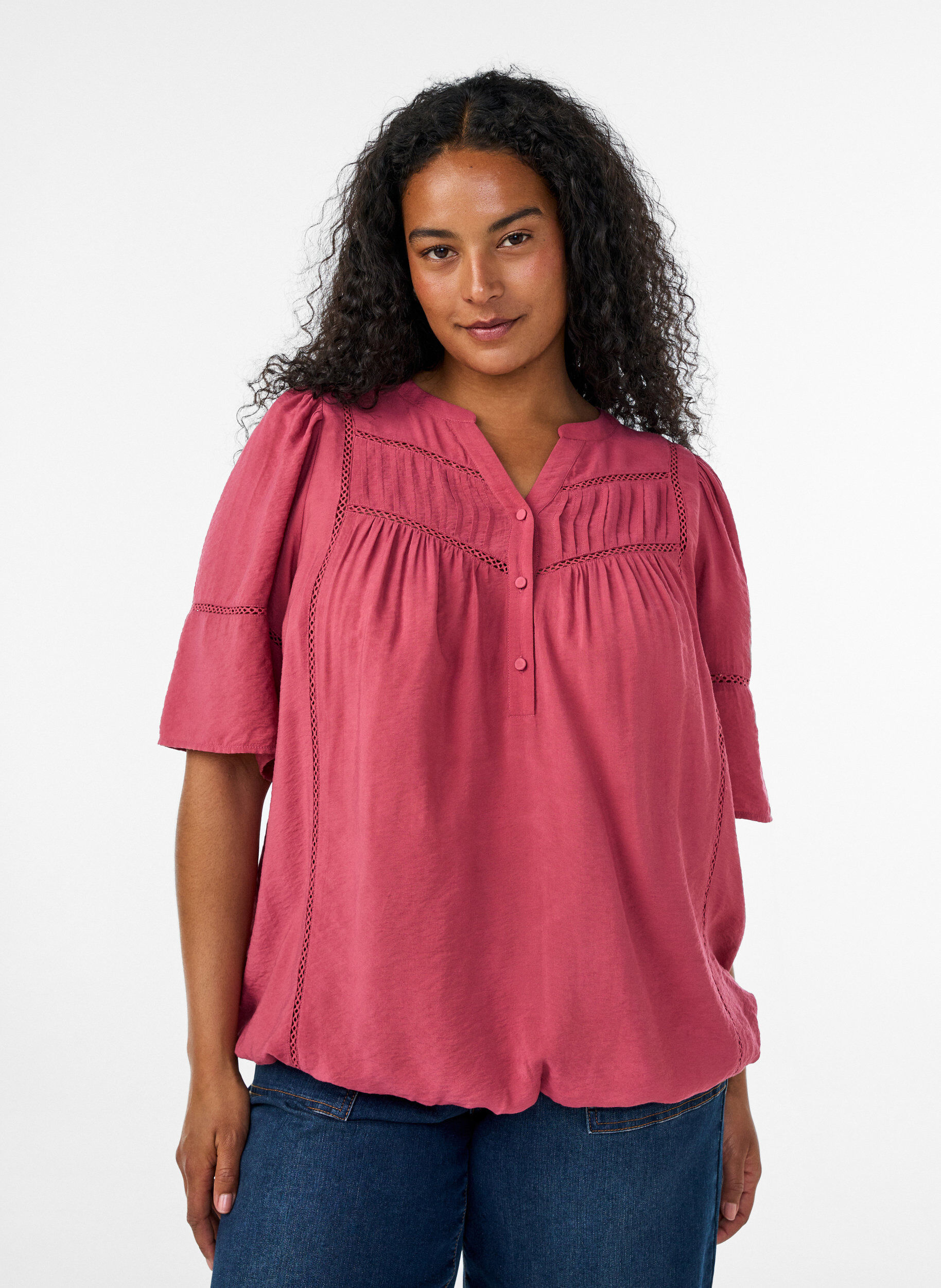 Blus i viskos med str&aring;veck och ballongeffekt, Rosa, Model