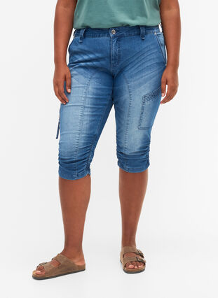 Slim fit capri-jeans med fickor, Light blue denim, Model image number 3