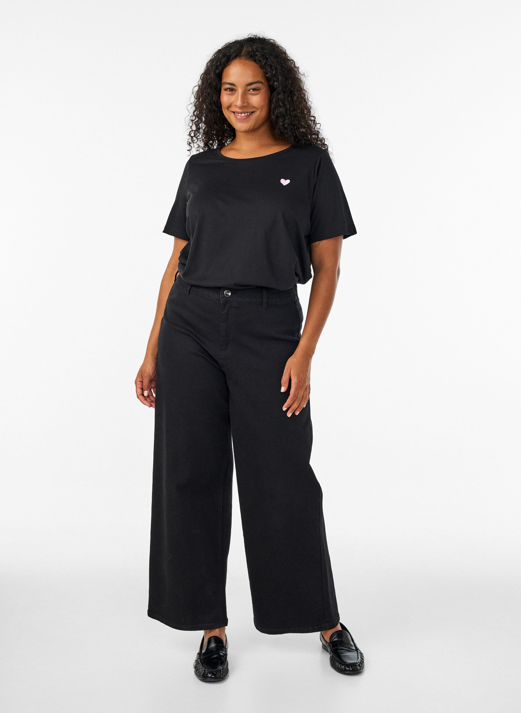 Vida jeans, Svart, Model