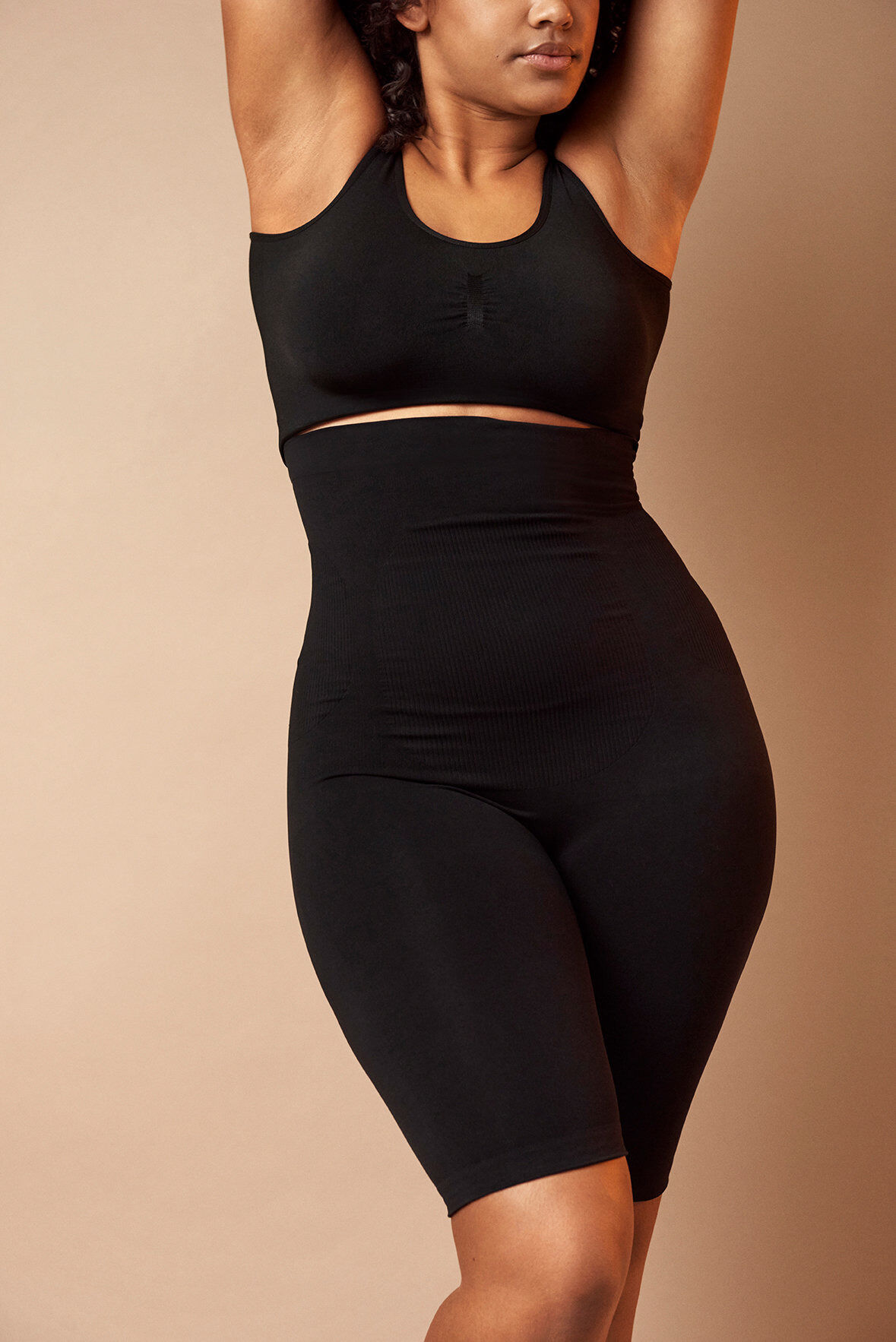 ZizziShapewear shorts med h&ouml;gmidja, Svart, Image image number 1