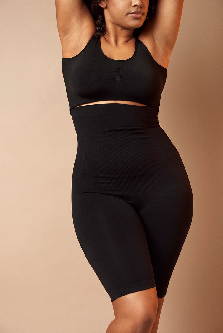 Shapewear shorts med h&ouml;gmidja, Svart, Image image number 1