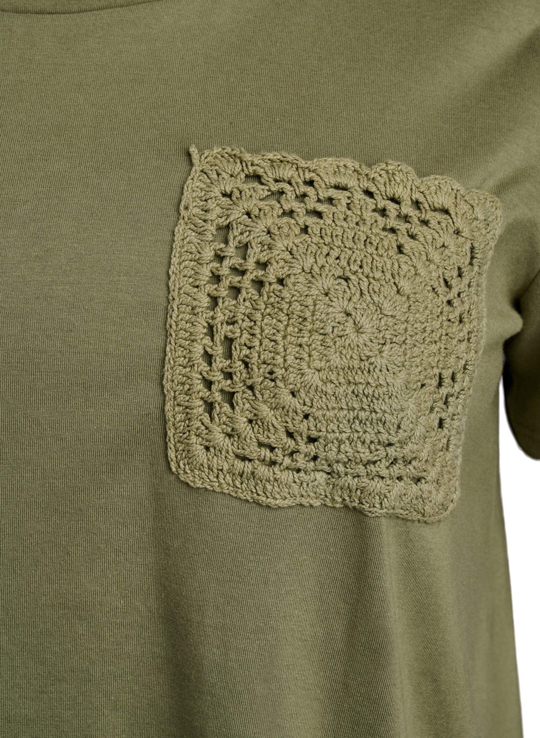 Zizzi T-shirt i ekologisk bomull med br&ouml;stficka, Gr&ouml;n, Packshot image number 2