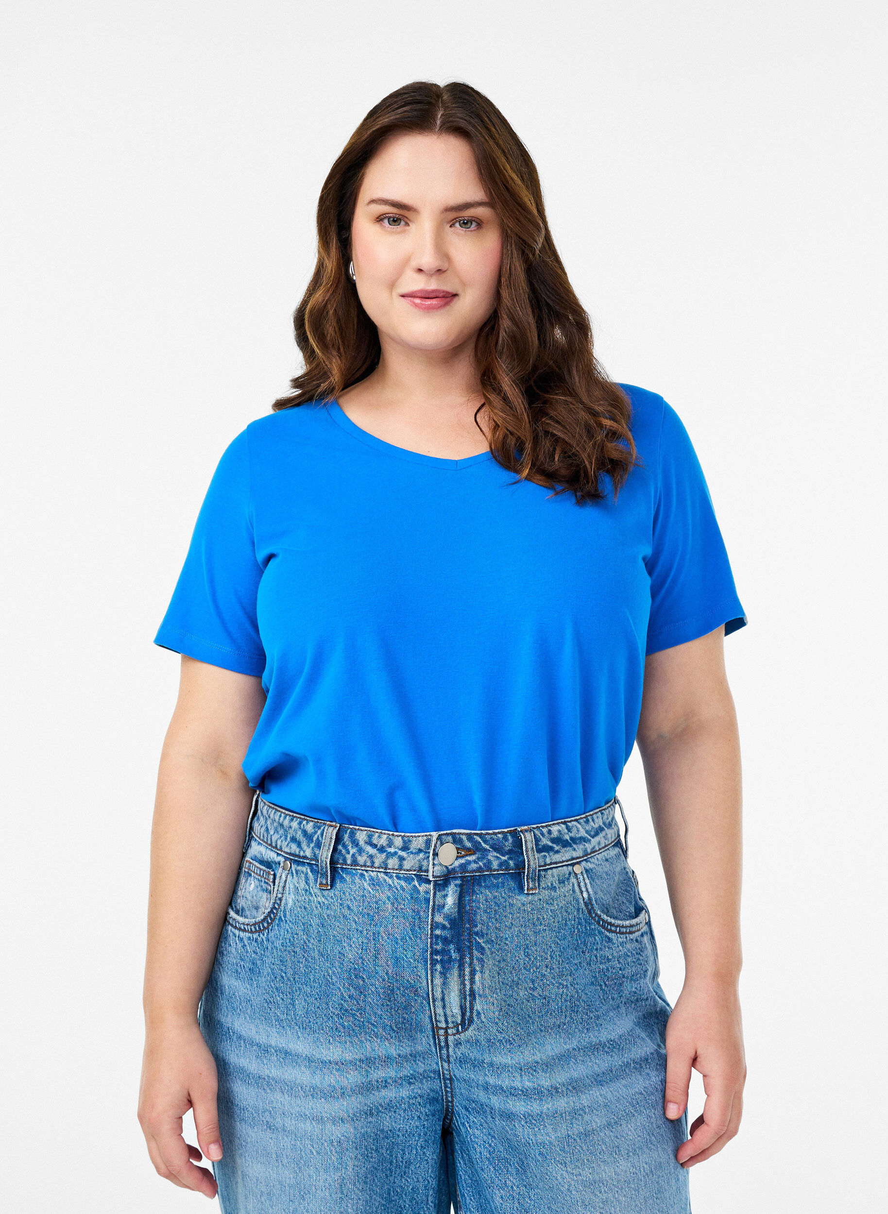 Enf&auml;rgad bas-t-shirt i bomull, Bl&aring;, Model