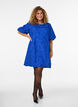 A-linjeformad kl&auml;nning i jacquard med puff&auml;rmar, Bl&aring;, Model image number 1