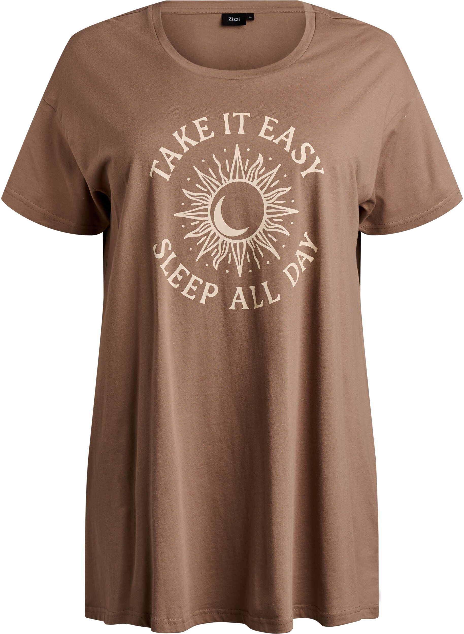 Zizzi L&aring;ng natt-t-shirt i ekologisk bomull med tryck, Beige, Packshot image number 0