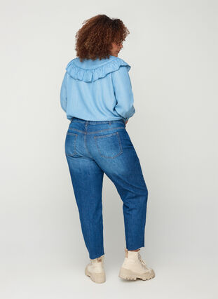 Croppade mom fit Mille jeans med lös passform, Blue denim, Model image number 1