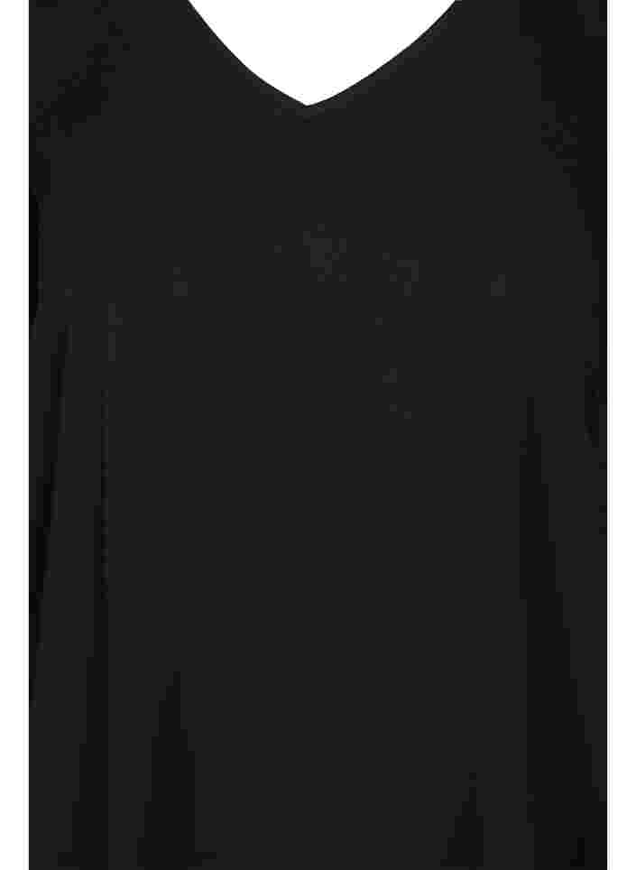 Viskosklänning med v-ringning, Black, Packshot image number 2