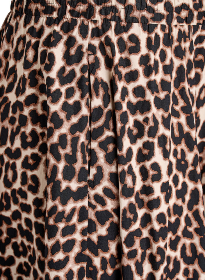 A-linjeformad midikjol med leopardm&ouml;nster, Brun, Packshot image number 3