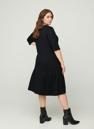 Ribbad klänning med 2/4 ärmar, Black, Model image number 1