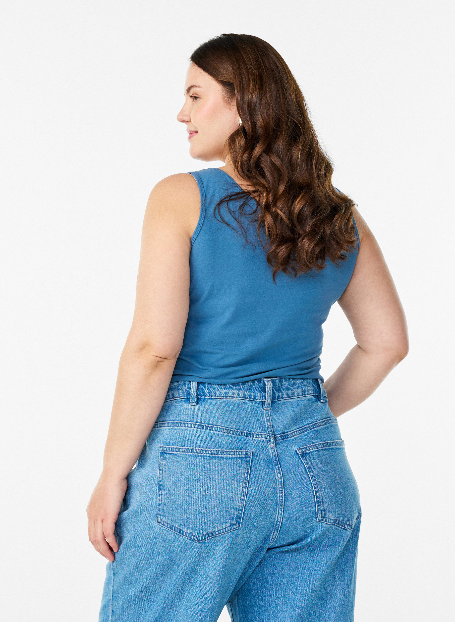 Zizzi Solid f&auml;rg bas topp i bomull, Bl&aring;, Model image number 2