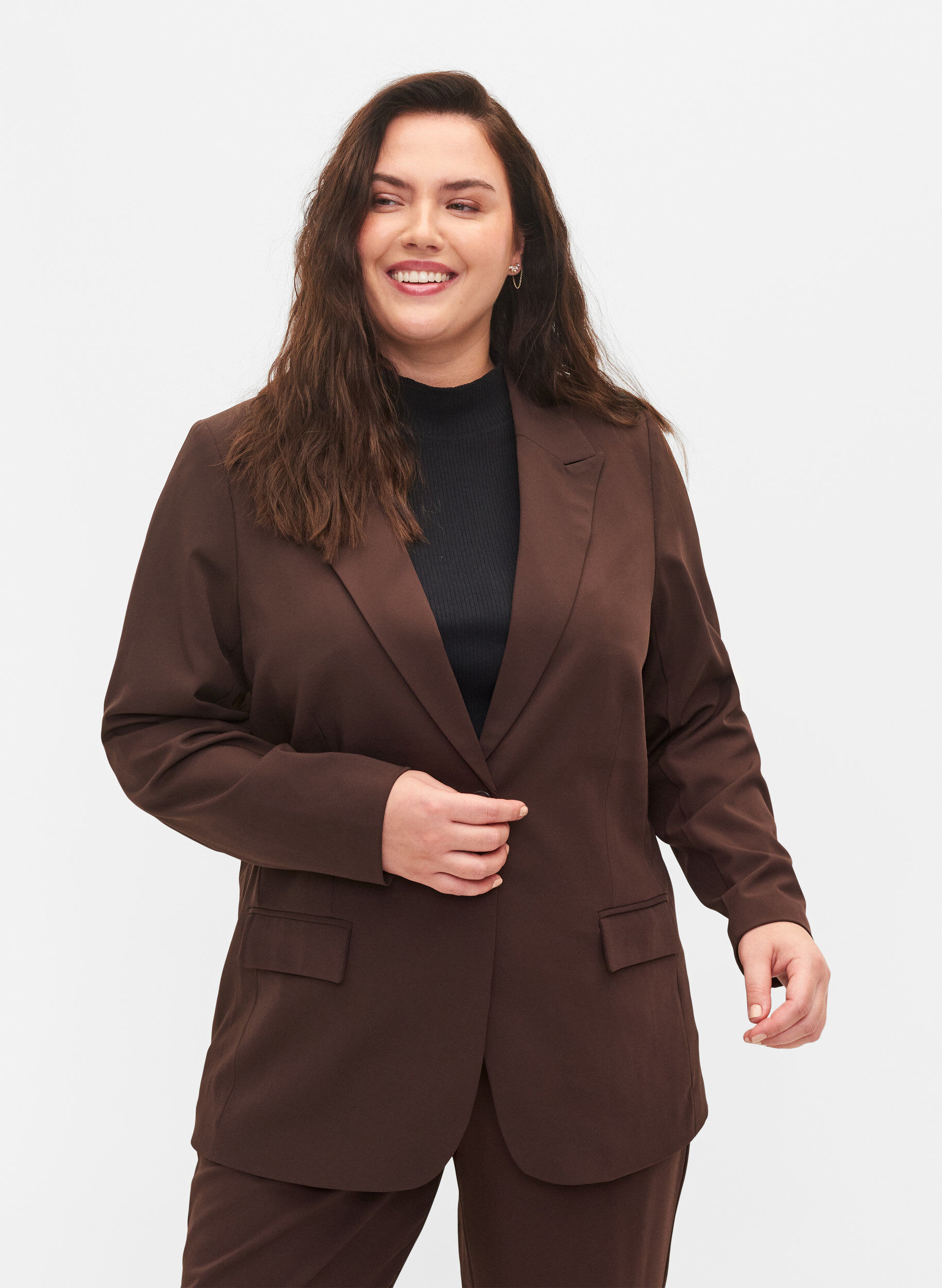 Zizzi Klassisk blazer med fickor, Java, Model image number 0