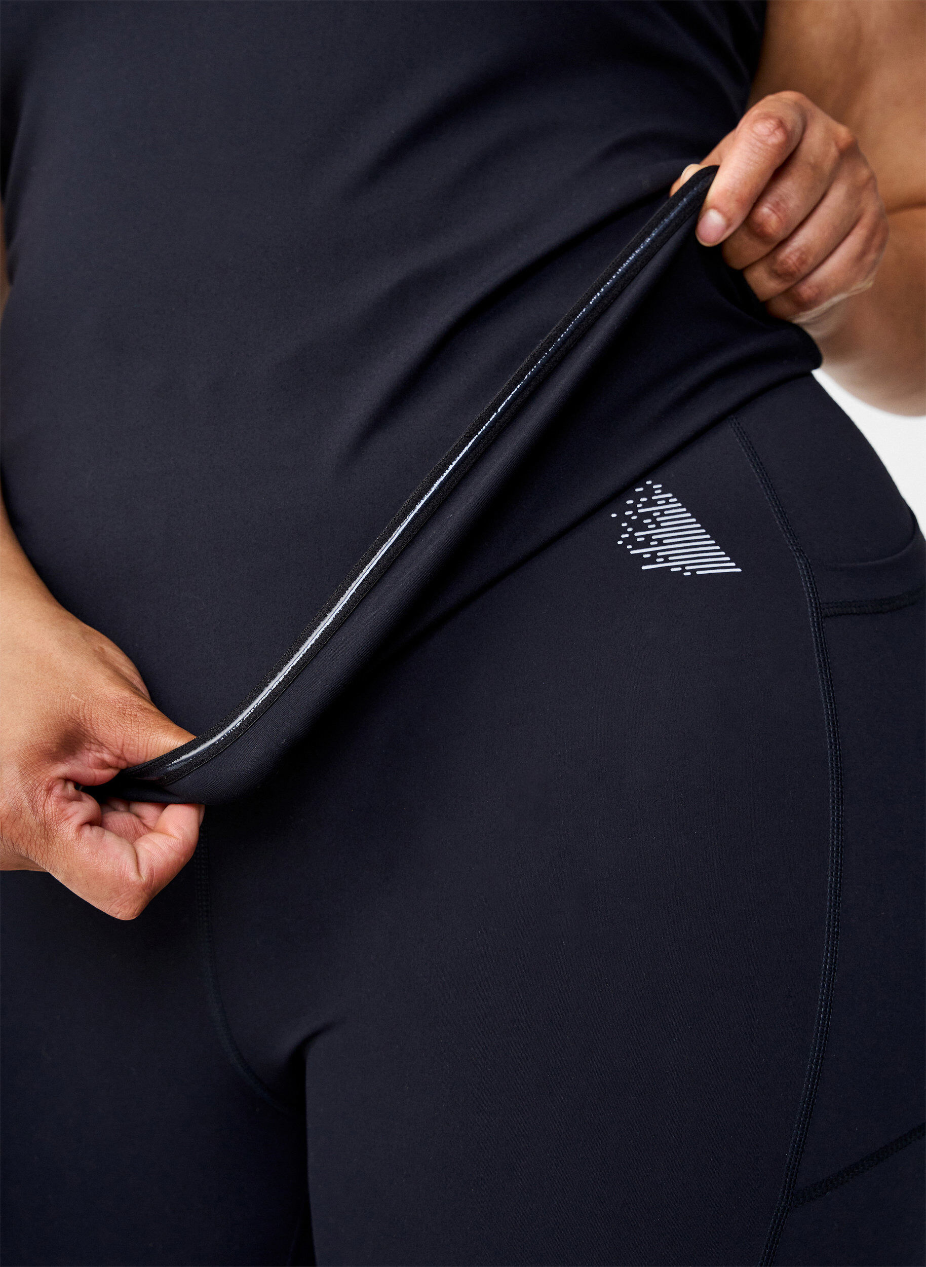 Zizzi &Aring;tsittande tr&auml;ningstopp med inv&auml;ndig silikonkant, Black, Model image number 2