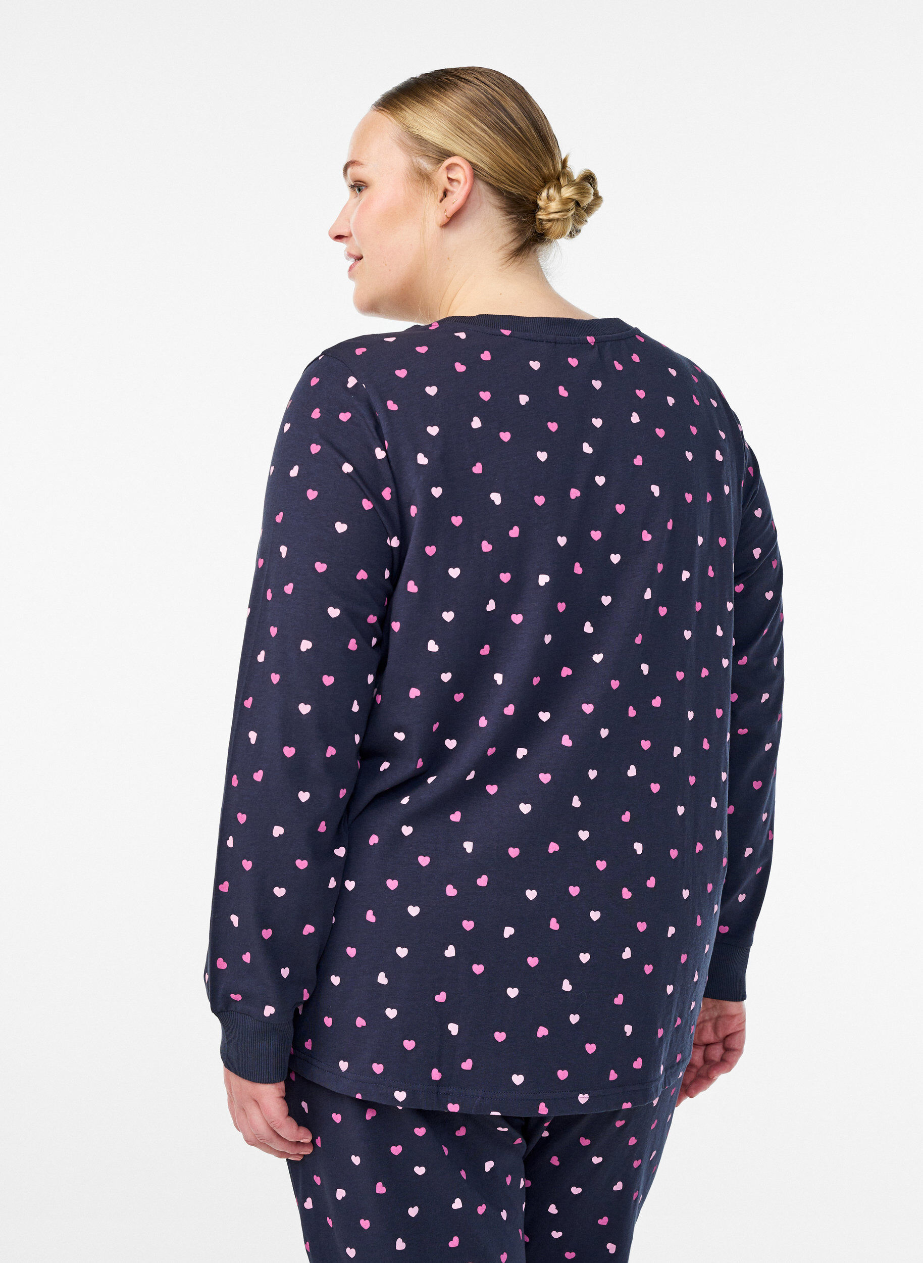 Zizzi M&ouml;nstrat nattlinne, Bl&aring;, Model image number 2