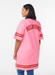 Kort t-shirtkl&auml;nning med sportiga detaljer, Rosa, Model image number 2