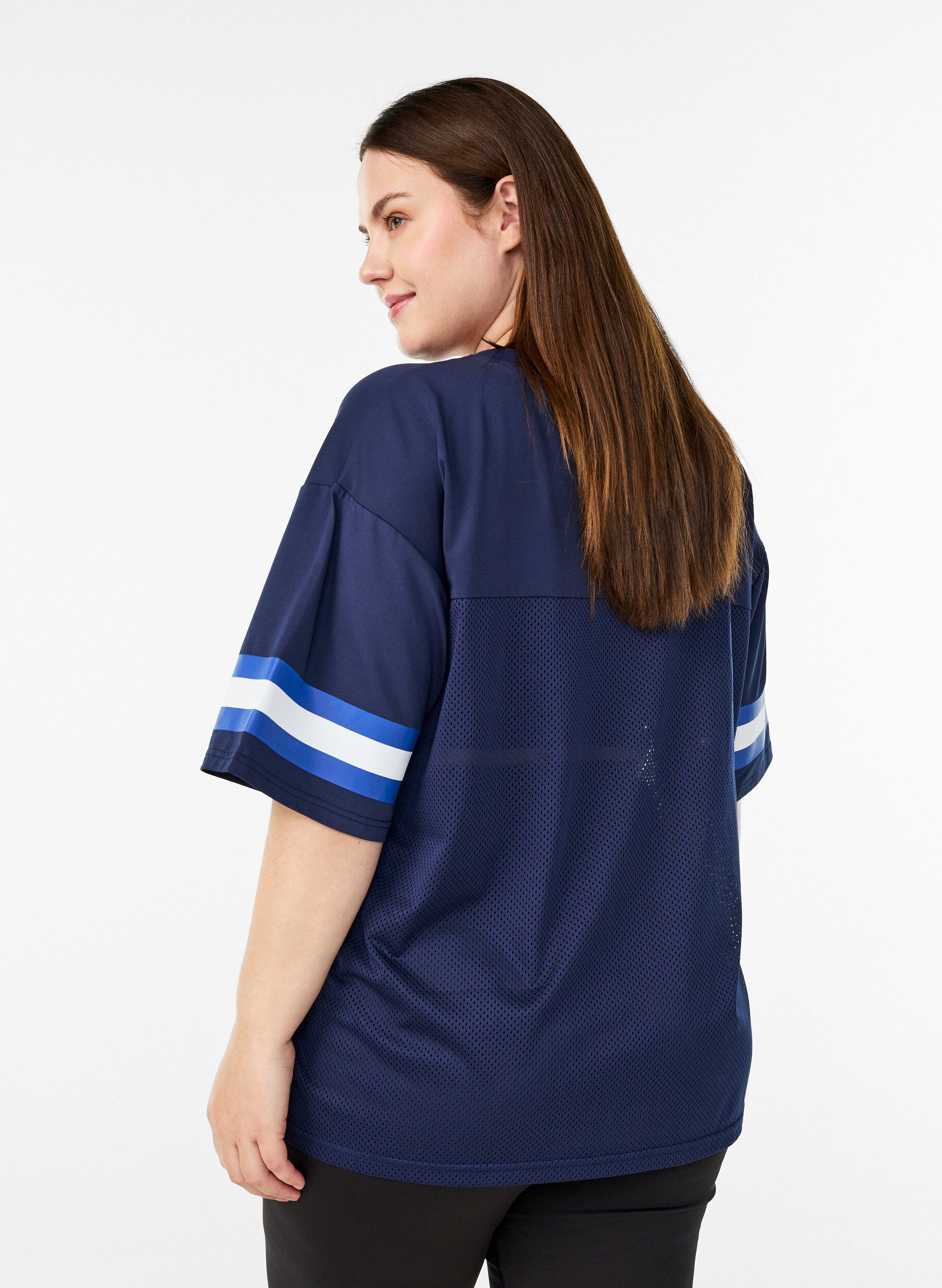 ZizziTr&auml;nings-t-shirt med v-ringning och tryck framtill, Bl&aring;, Model image number 2