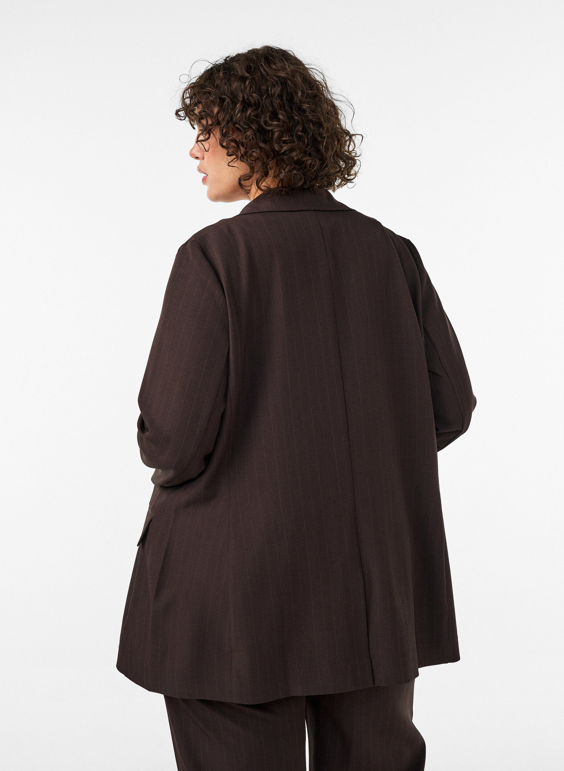 ZizziKavaj med fickor och slitsar, Brun, Model image number 2