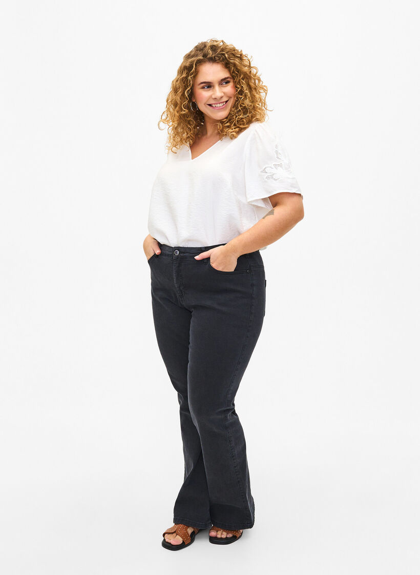 Kortärmad viskosblus med broderi, Vit, Model image number 1