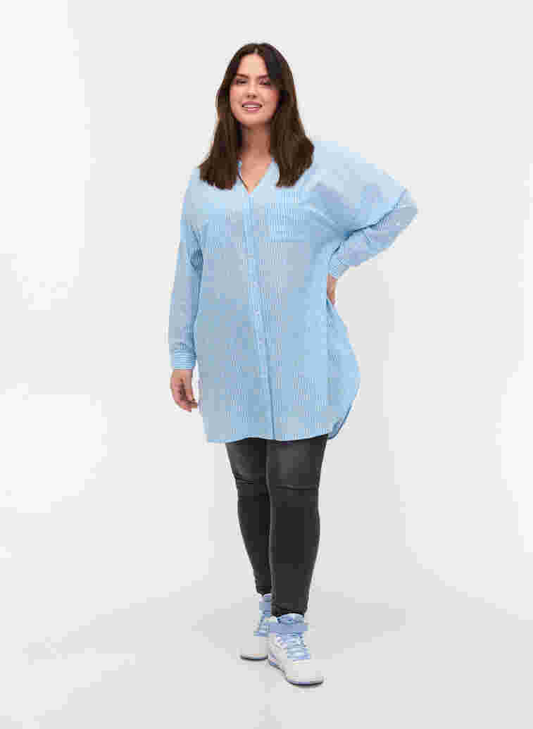 Randig skjorta i 100% bomull, Lichen Blue Stripe , Model image number 2