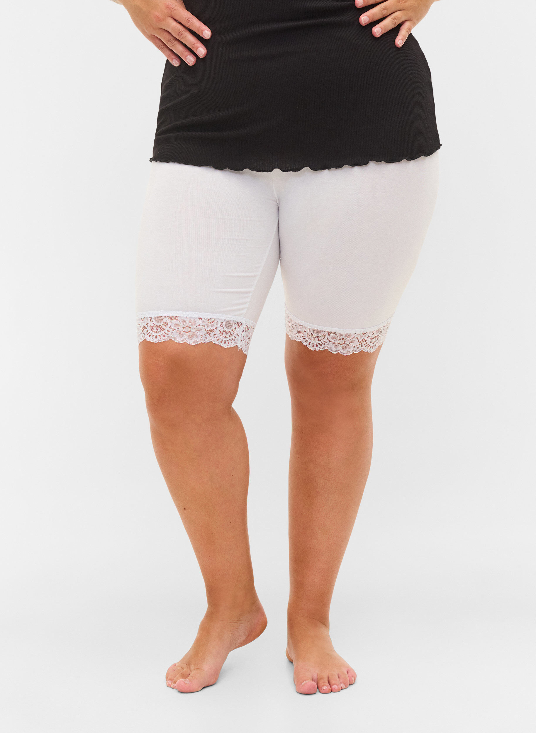 ZizziCykelbyxor med spetskant, Vit, Model image number 2
