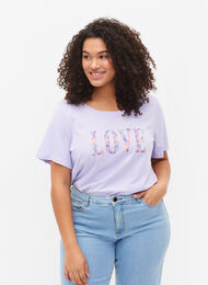 T-shirt i bomull med rund hals och tryck, Lavender W. Love, Model