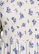 Blommig midikl&auml;nning i viskos med smock, Vit, Packshot image number 2