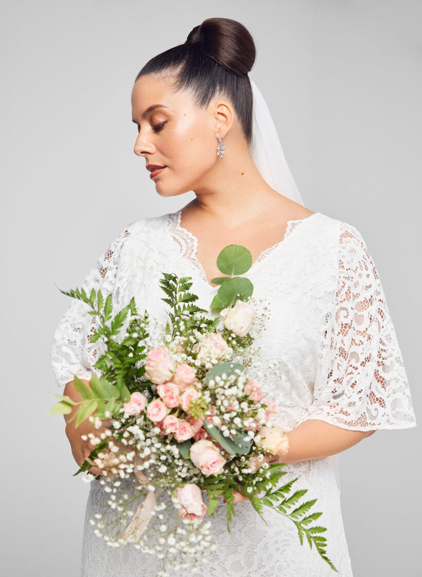 Brudklänning i spets med slits, Star White, Image image number 0