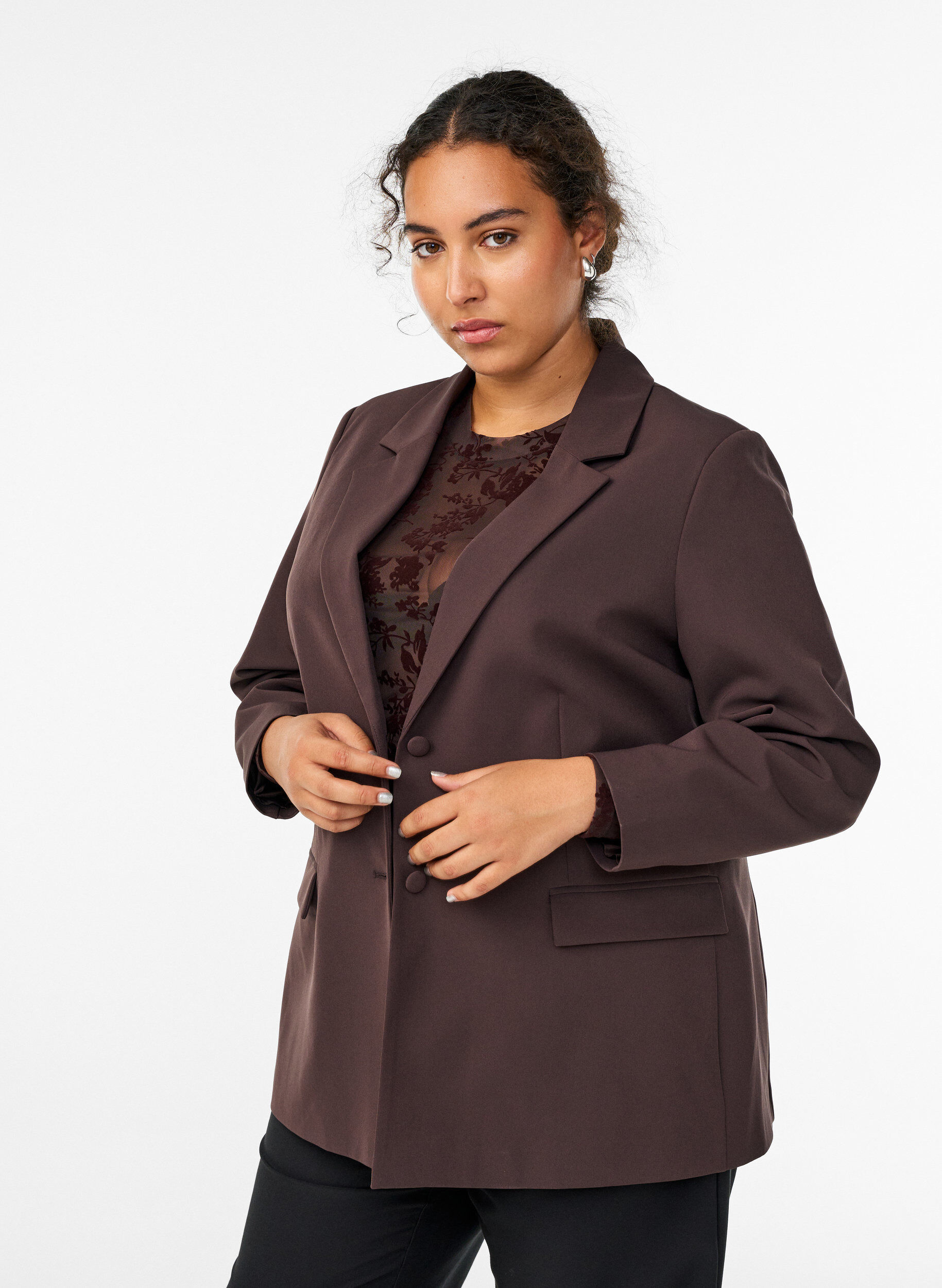 ZizziKlassisk blazer med kn&auml;ppning, Brun, Model image number 0