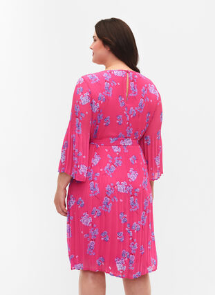 Mönstrad plisserad klänning med knytband, Beetroot Purple AOP, Model image number 1