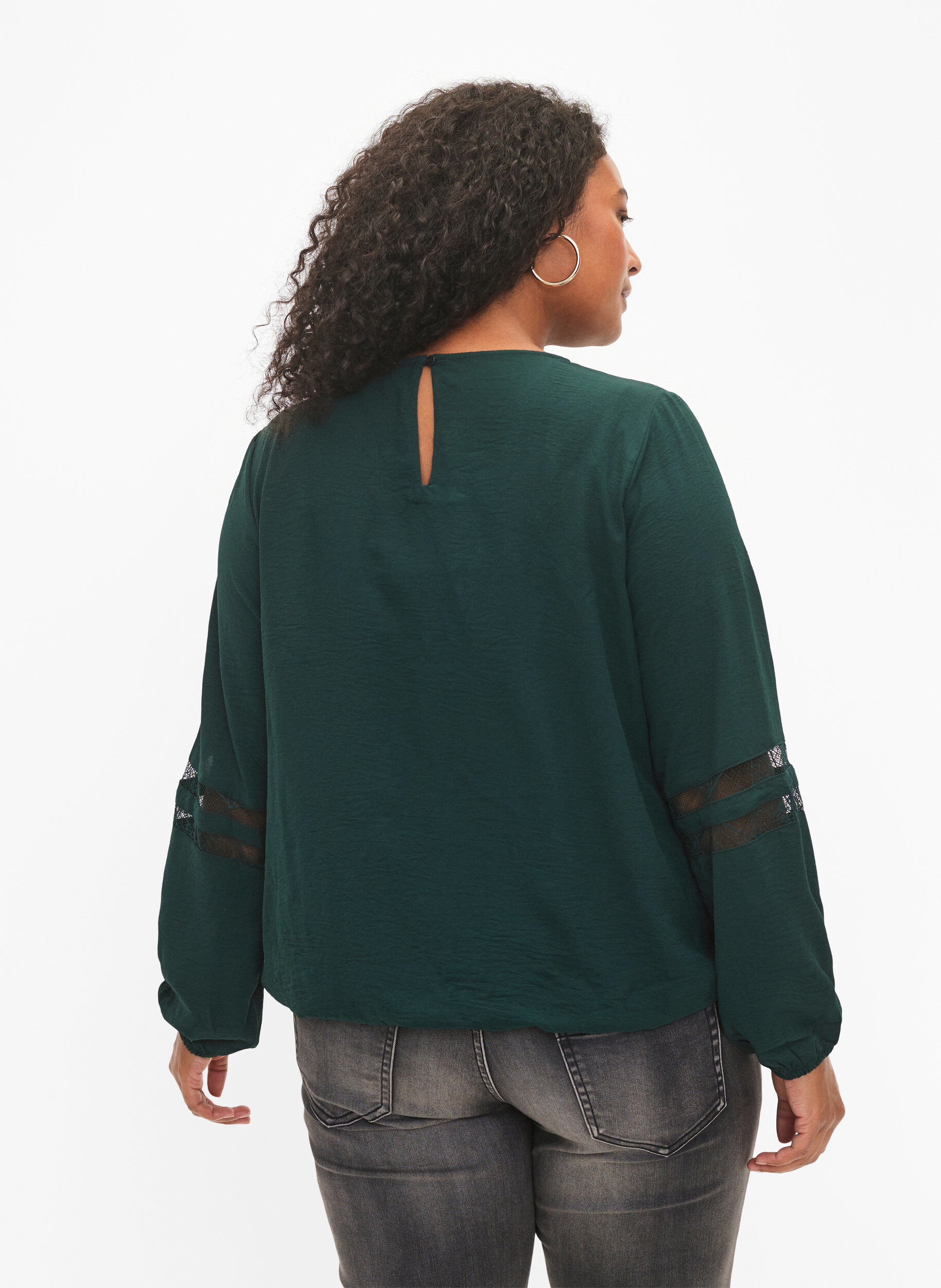 Zizzi L&aring;ng&auml;rmad blus med spets, Scarab, Model image number 1