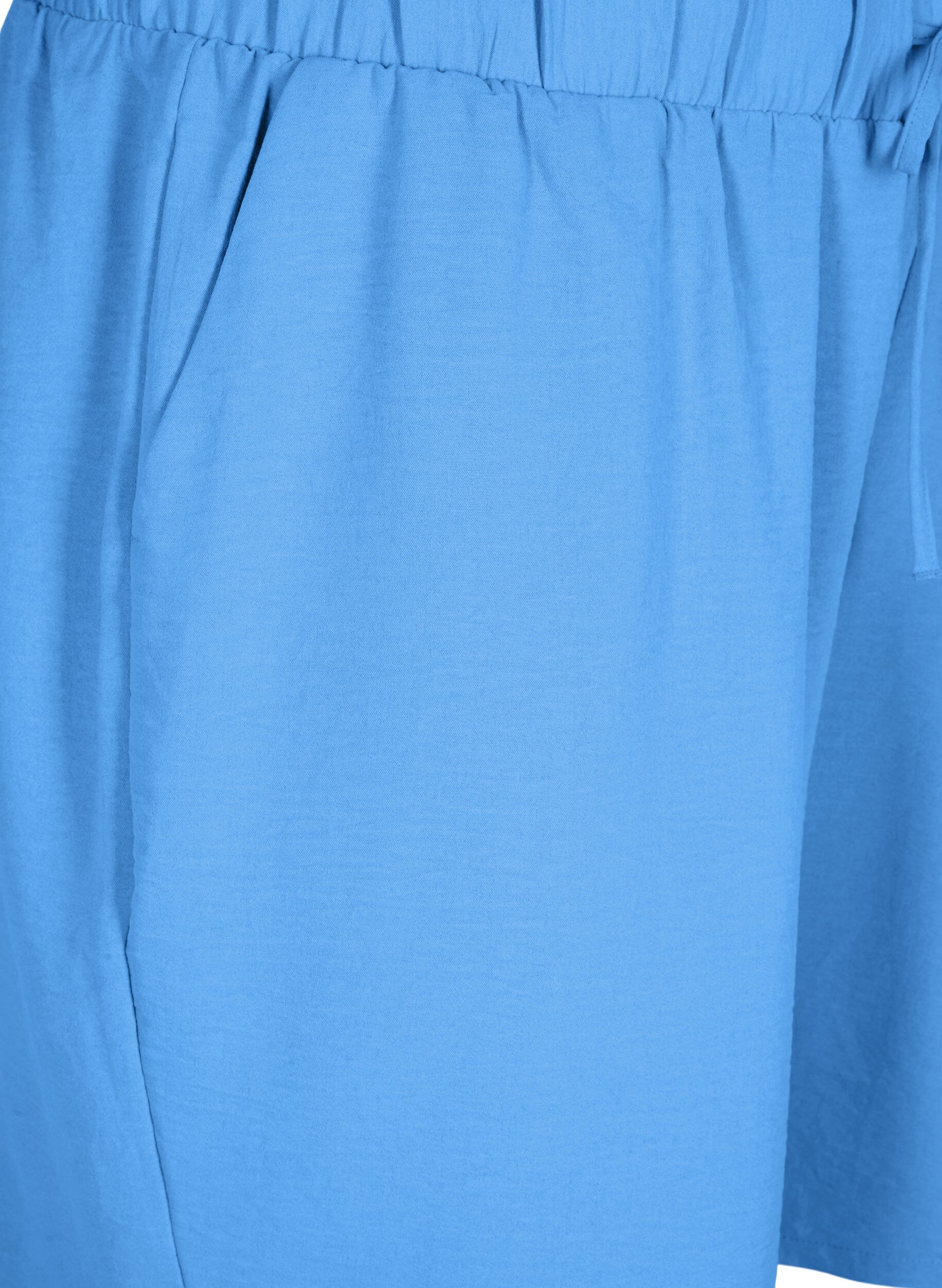 ZizziShorts med fickor och res&aring;r i midjan, Bl&aring;, Packshot image number 2