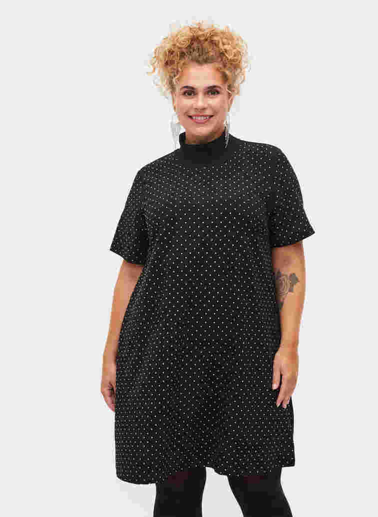 Kortärmad klänning med pärlor, Black, Model image number 0
