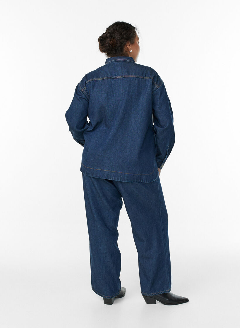 Vida jeans med knytsk&auml;rp och h&ouml;g midja, Bl&aring;, Model image number 1