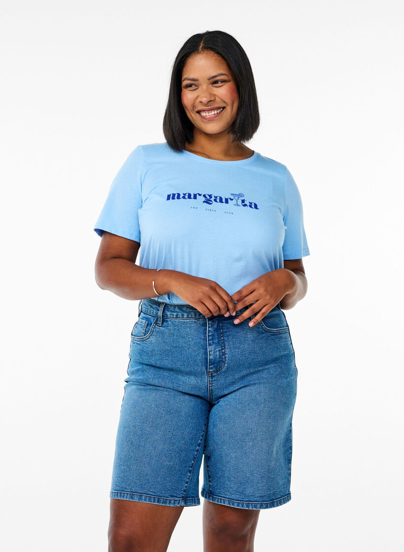 L&ouml;sa jeansshorts med h&ouml;g midja, Bl&aring;, Model image number 0