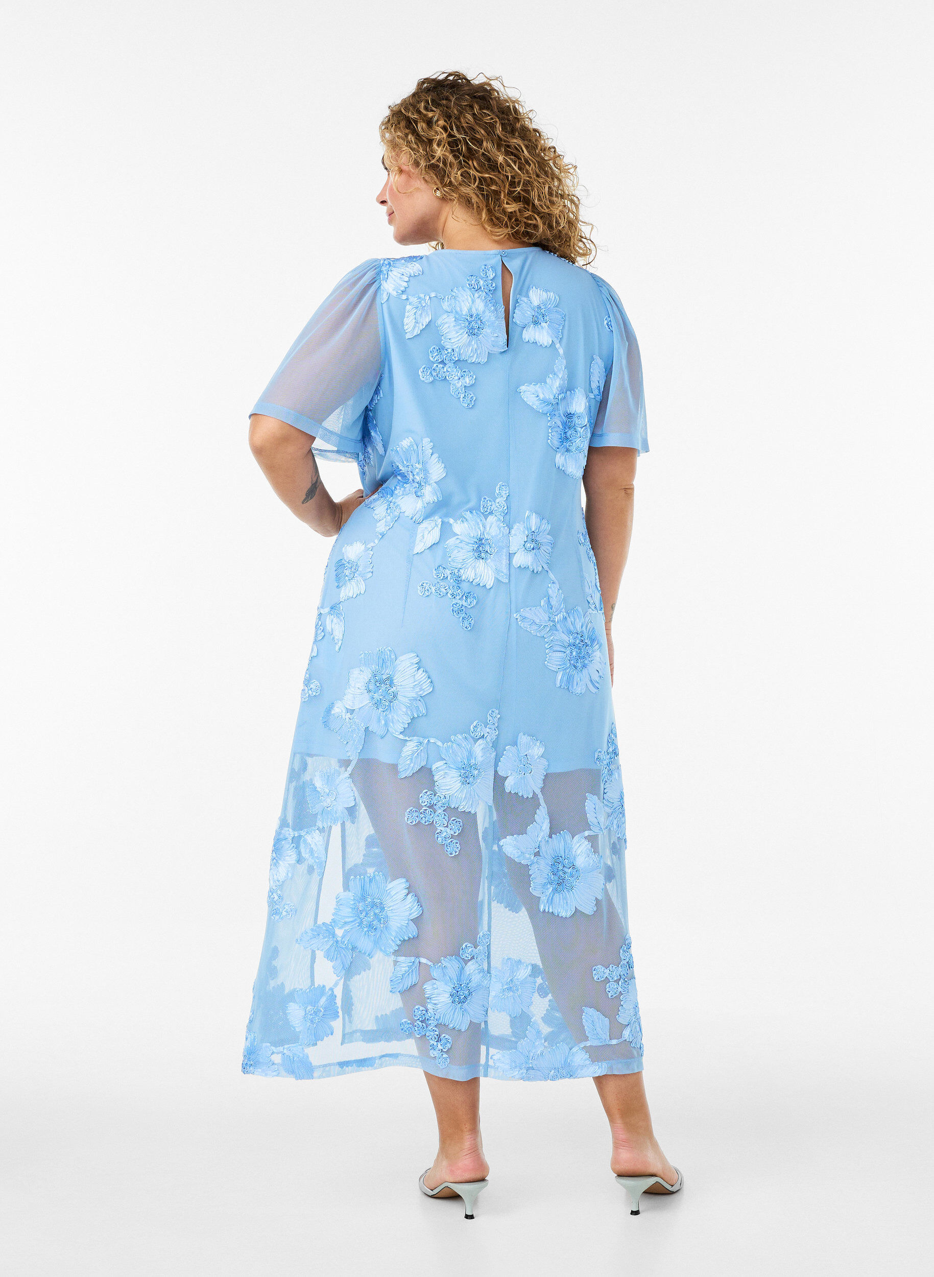 ZizziKl&auml;nning i mesh med blomapplikationer, Bl&aring;, Model image number 1