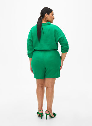 Shorts i bomullsmuslin med fickor, Jolly Green, Model image number 1
