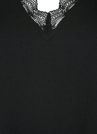 Blus med V-ringning och spets, Black, Packshot image number 2