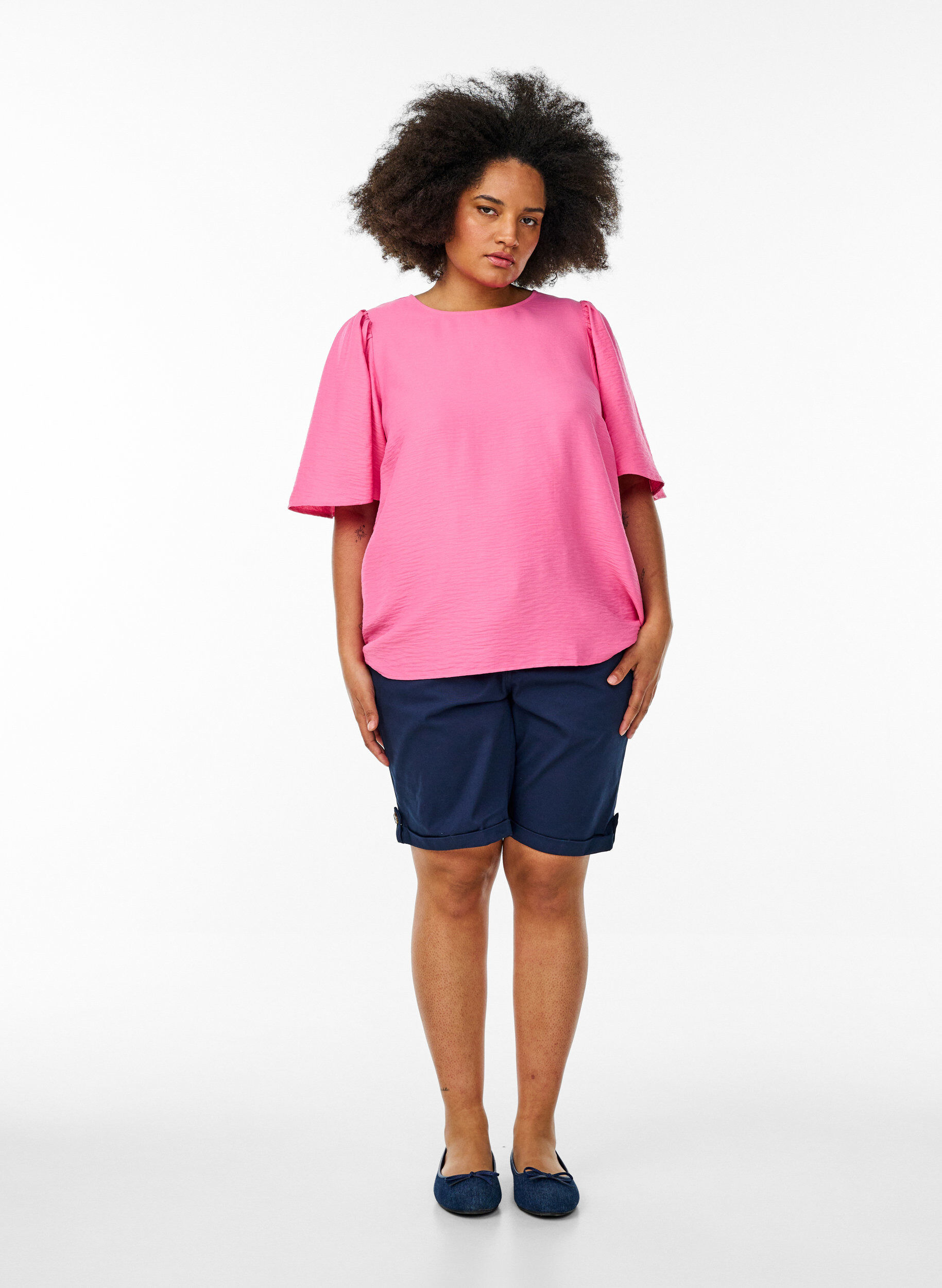 Zizzi Blus med korta, vida &auml;rmar, Rosa, Model image number 1