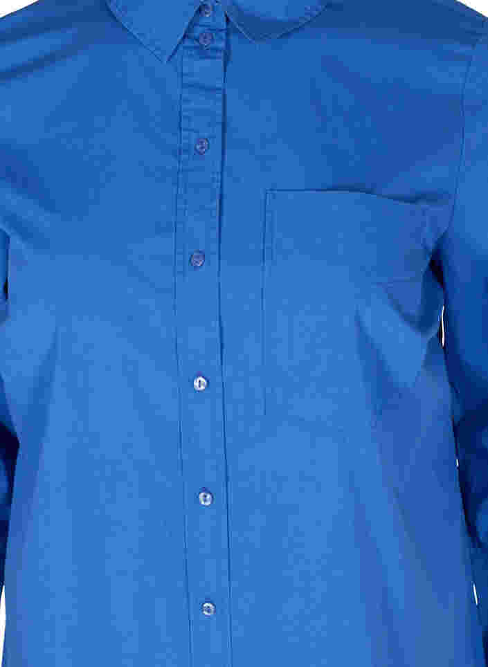Lång bomullsskjorta med bröstficka, Dazzling Blue, Packshot image number 2